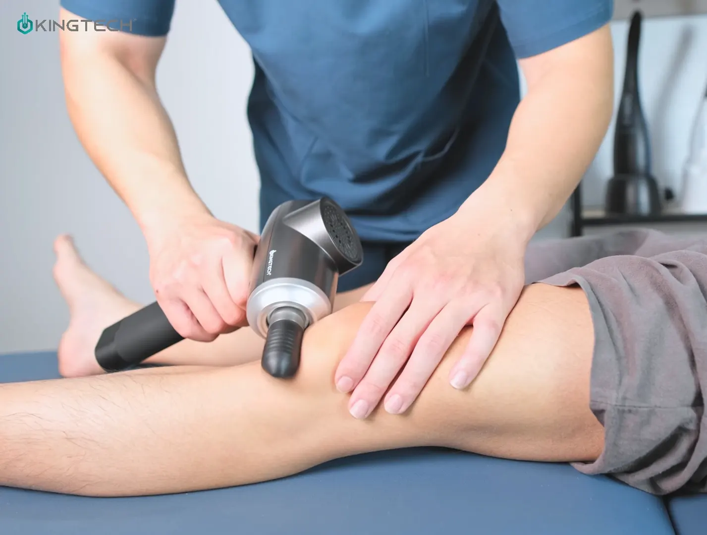Cách sử dụng súng massage thư giãn toàn thân